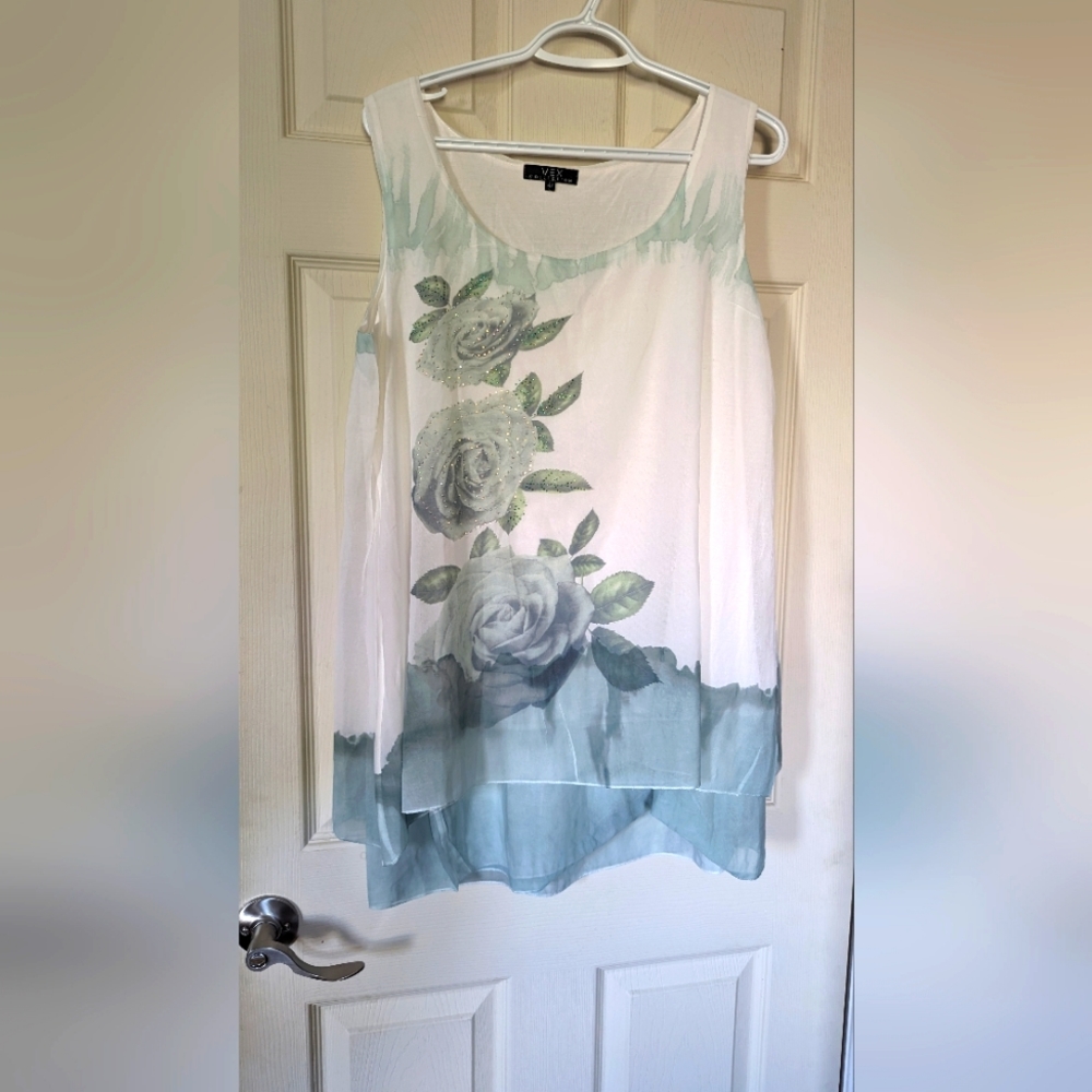 Rose Party Top with Stones, Green & White
